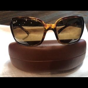 Ray Ban Ladies sunglasses